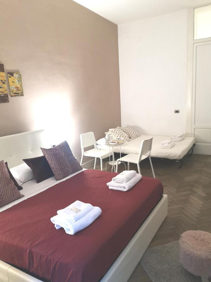 Domus Luigi Leone II Bed & Breakfast Napoli Ngoại thất bức ảnh
